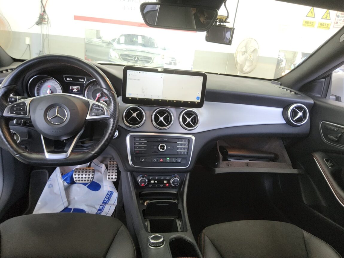 MERCEDES-BENZ CLA-CLASS CLA250 4MATIC 2015 - zdjęcie 11