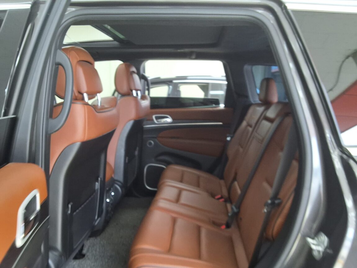 JEEP GRAND CHEROKEE (WK2) 3.6 V6 SUMMIT 2021 - zdjęcie 13