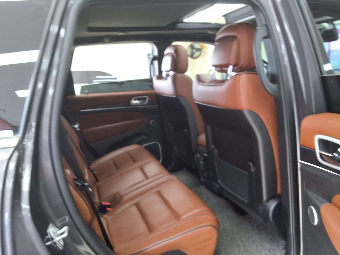 JEEP GRAND CHEROKEE (WK2) 3.6 V6 SUMMIT 2021 - zdjęcie 14