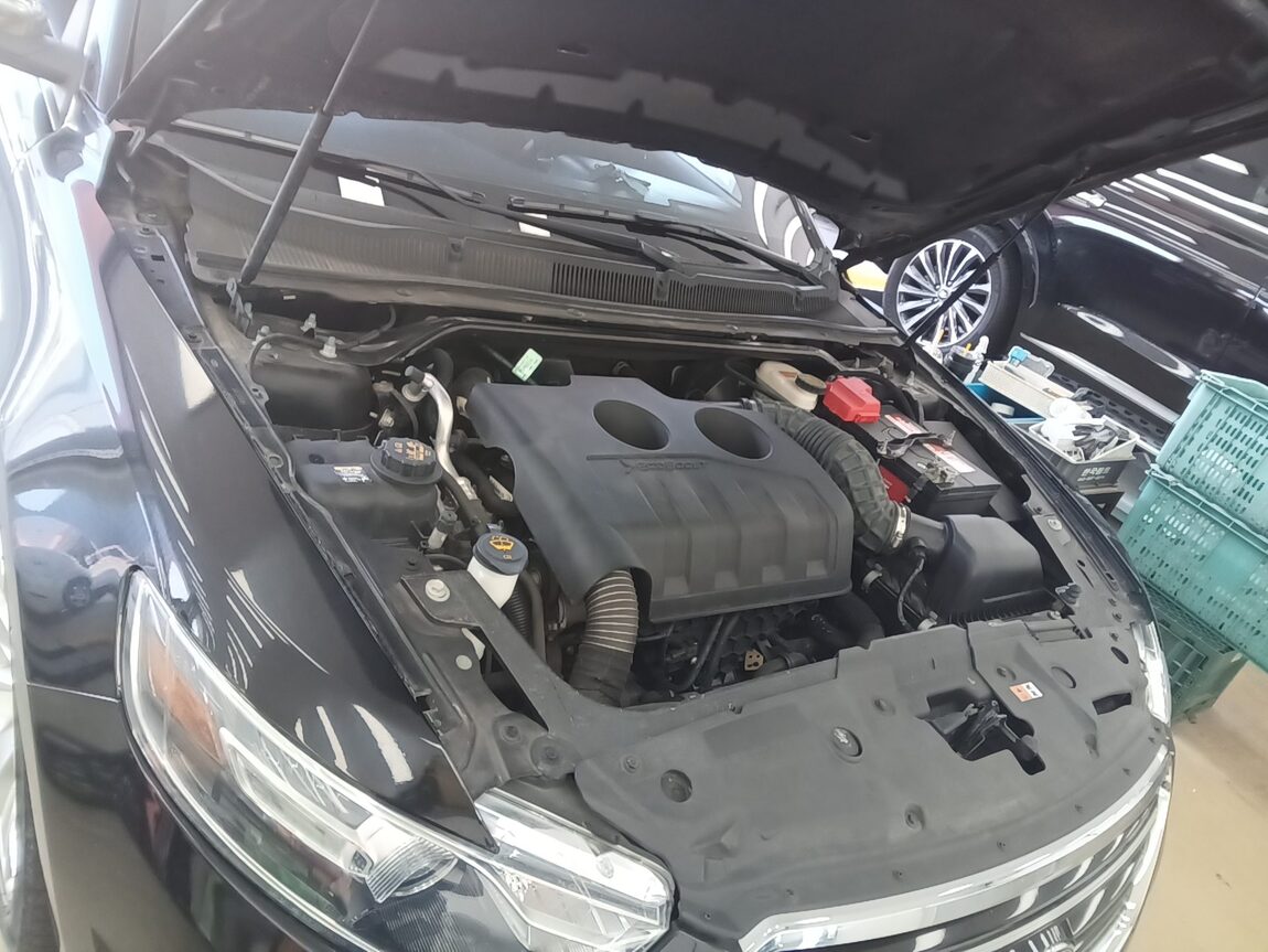 FORD TAURUS (6TH GEN) 2.0 ECOBOOST LIMITED 2016 - zdjęcie 20