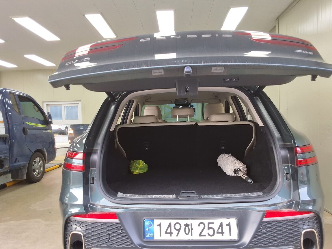GENESIS GV70 2.5T AWD BASE MODEL 2021 - zdjęcie 16