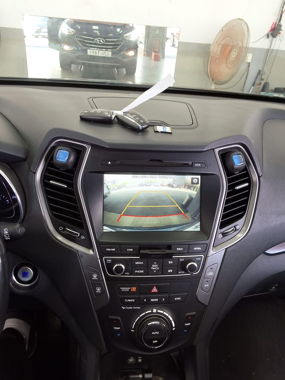 HYUNDAI SANTA FE THE PRIME DIESEL R2.0 4WD VALUE PLUS 2018 - zdjęcie 18