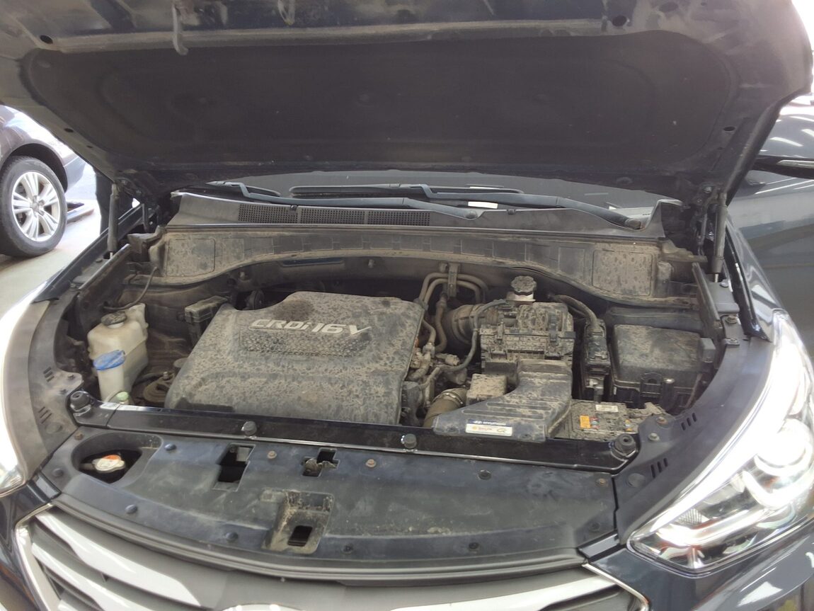 HYUNDAI SANTA FE THE PRIME DIESEL R2.0 4WD VALUE PLUS 2018 - zdjęcie 20