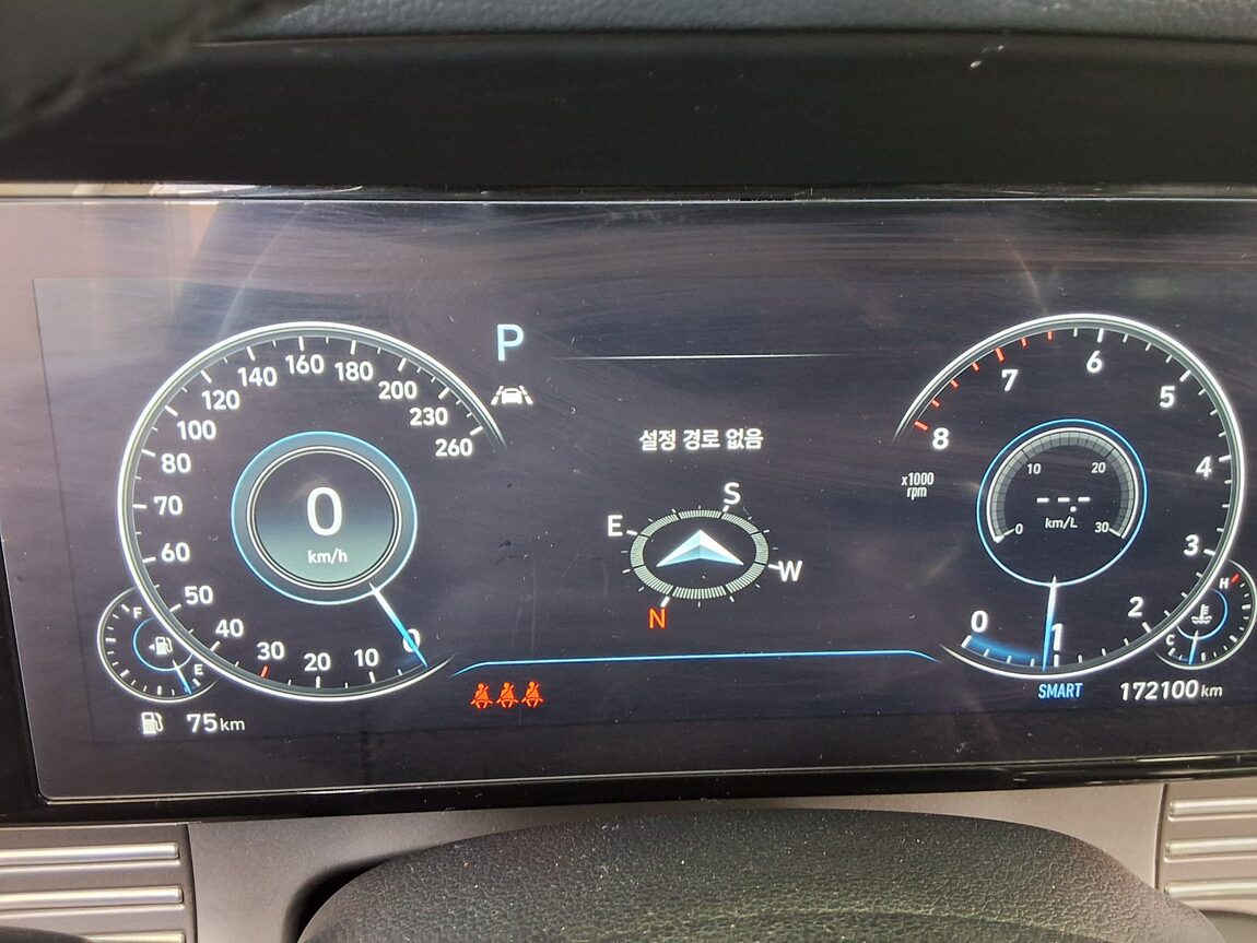 HYUNDAI THE NEW GRANDEUR IG GASOLINE 2.5 LE BLANC 2022 - zdjęcie 9
