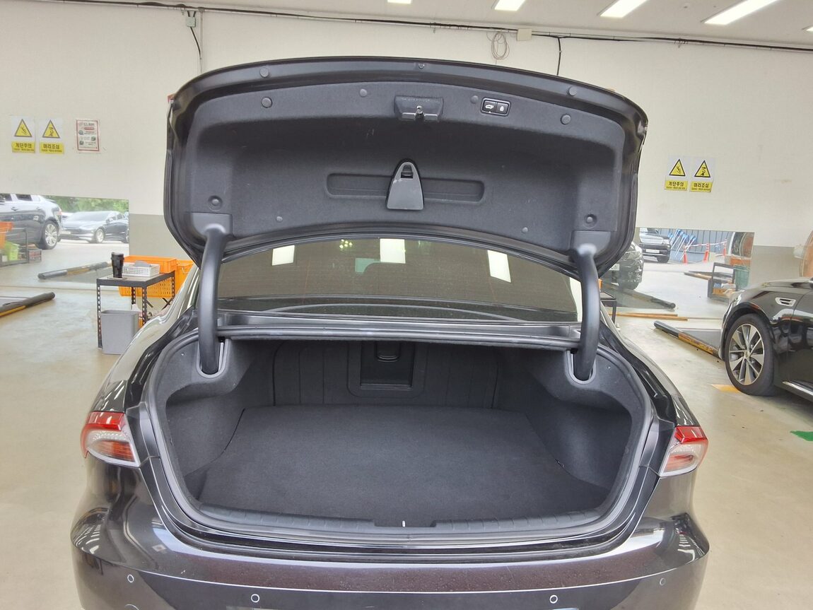 HYUNDAI THE NEW GRANDEUR IG GASOLINE 2.5 LE BLANC 2022 - zdjęcie 15