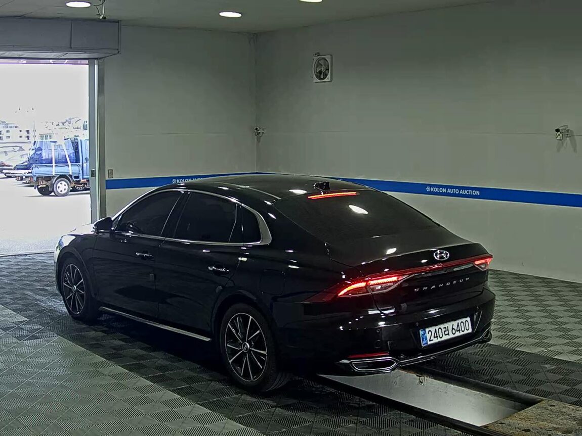 HYUNDAI THE NEW GRANDEUR IG GASOLINE 2.5 LE BLANC 2022 - zdjęcie 6