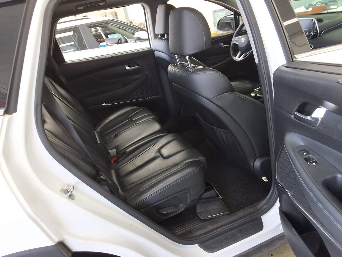 HYUNDAI SANTA FE (TM) R2.2 4WD PRESTIGE 2019 - zdjęcie 13