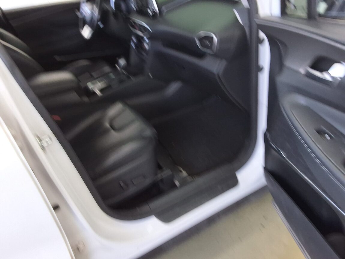 HYUNDAI SANTA FE (TM) R2.2 4WD PRESTIGE 2019 - zdjęcie 14