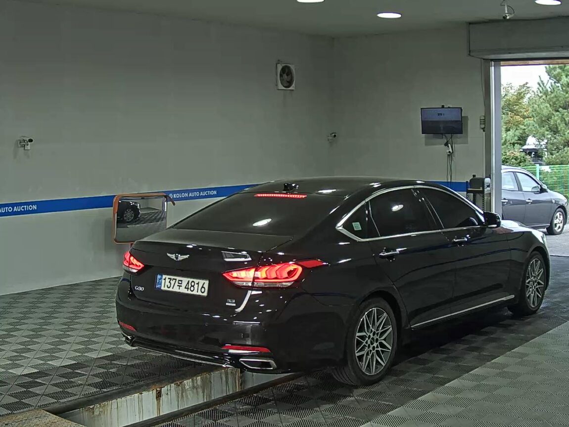 GENESIS G80 3.3 GDi AWD LUXURY 2018 - zdjęcie 5