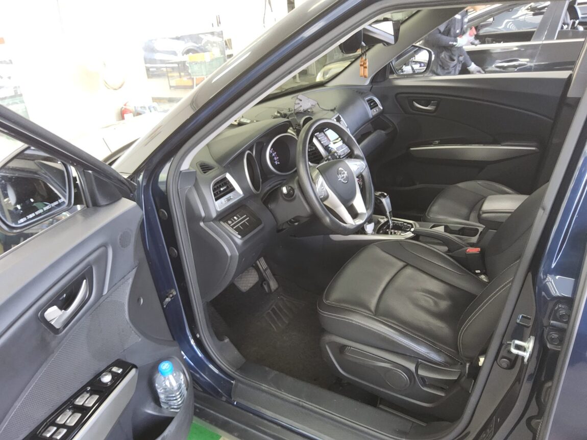 KG MOBILITY (SSANGYONG) TIVOLI DIESEL 2WD TX 2017 - zdjęcie 10