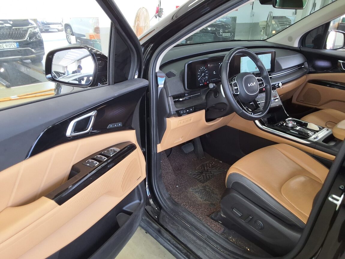 KIA NEW CARNIVAL (KA4) 9-SEATER GASOLINE SIGNATURE 2023 - zdjęcie 10