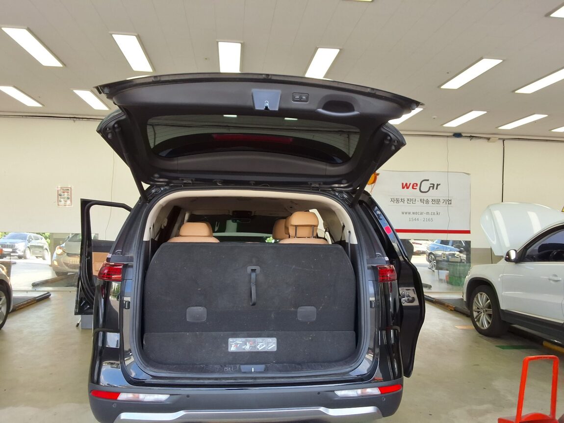 KIA NEW CARNIVAL (KA4) 9-SEATER GASOLINE SIGNATURE 2023 - zdjęcie 15