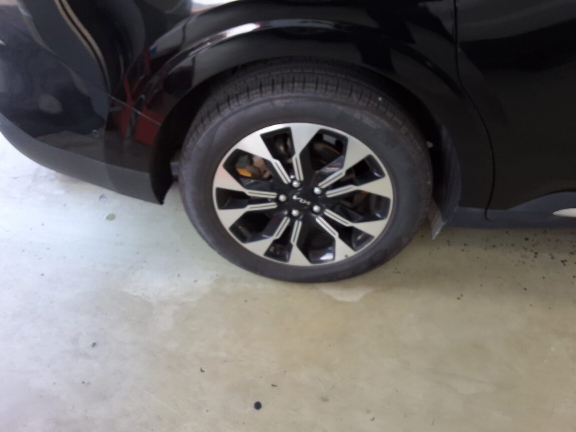 KIA NEW CARNIVAL (KA4) 9-SEATER GASOLINE SIGNATURE 2023 - zdjęcie 24