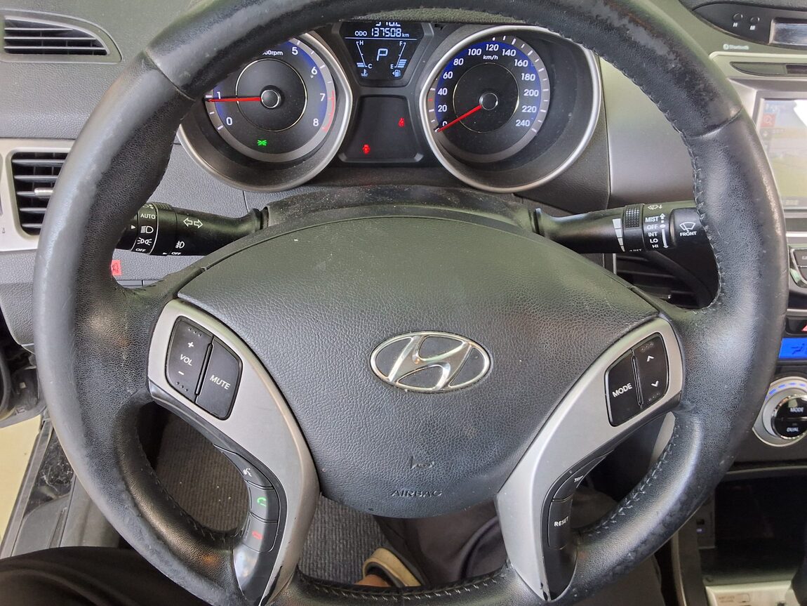 HYUNDAI AVANTE MD M16 GDi LUXURY 2011 - zdjęcie 18