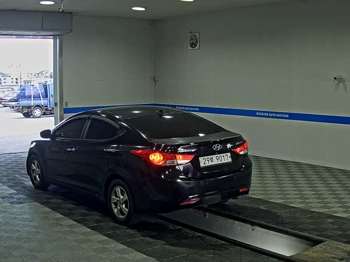 HYUNDAI AVANTE MD M16 GDi LUXURY 2011 - zdjęcie 6