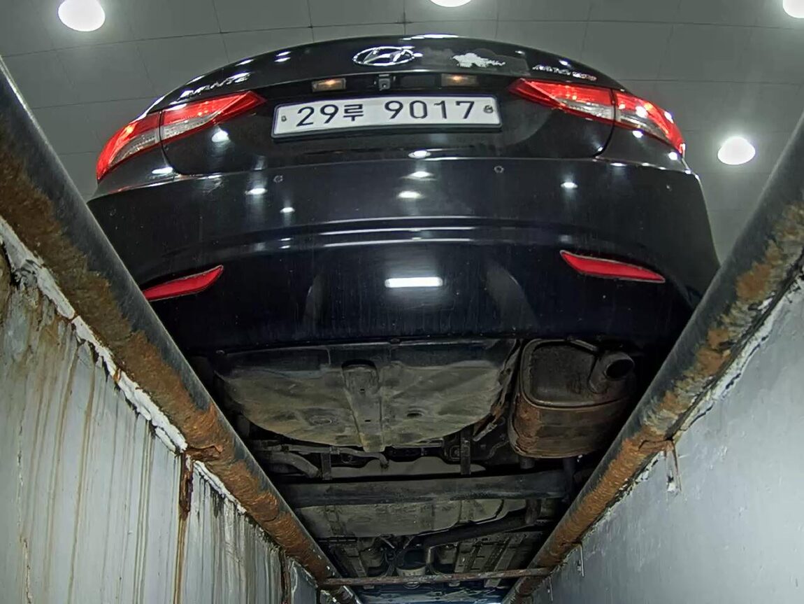 HYUNDAI AVANTE MD M16 GDi LUXURY 2011 - zdjęcie 8