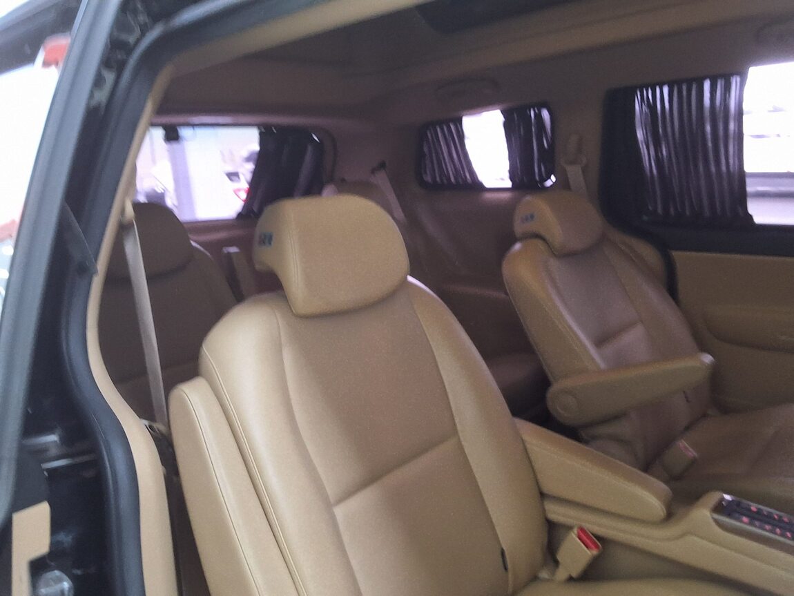 KIA ALL NEW CARNIVAL HI-LIMOUSINE DIESEL 9-SEATER LUXURY 2018 - zdjęcie 14