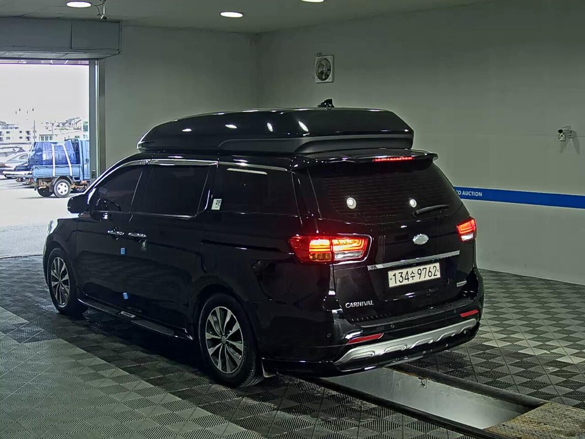 KIA ALL NEW CARNIVAL HI-LIMOUSINE DIESEL 9-SEATER LUXURY 2018 - zdjęcie 6