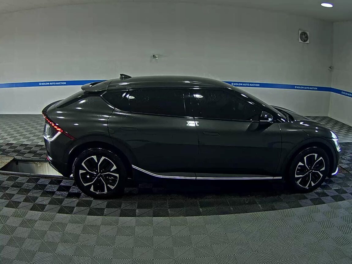 KIA EV6 STANDARD 2WD LITE 2024 - zdjęcie 4