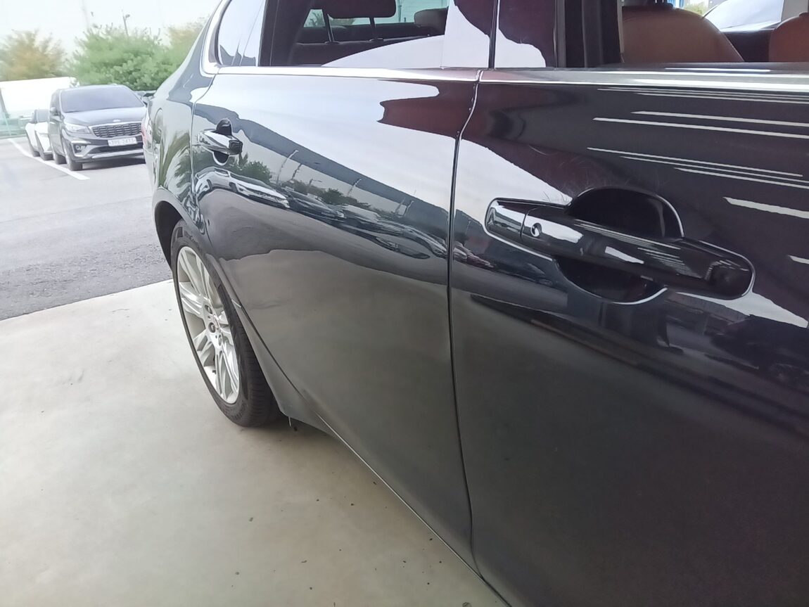 JAGUAR XF (2ND GEN) 2.0 20d PORTFOLIO 2018 - zdjęcie 20