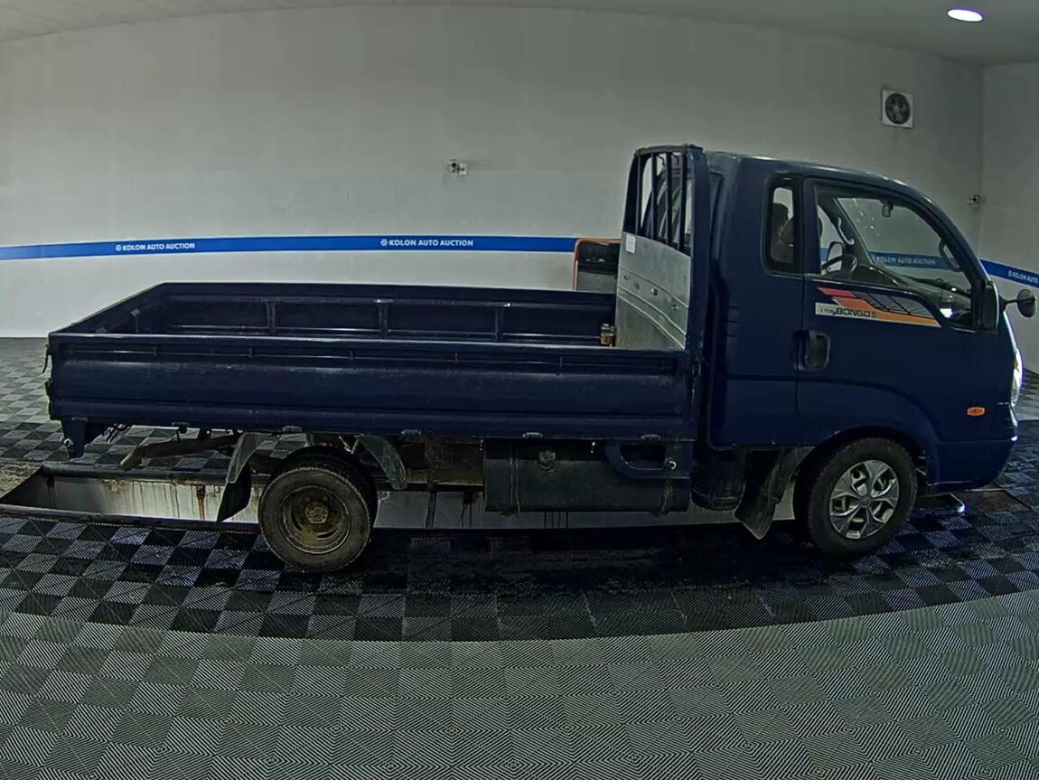 KIA BONGO III CARGO CRDi KING CAB EXTRA LONG WHEELBASE 2011 - zdjęcie 4