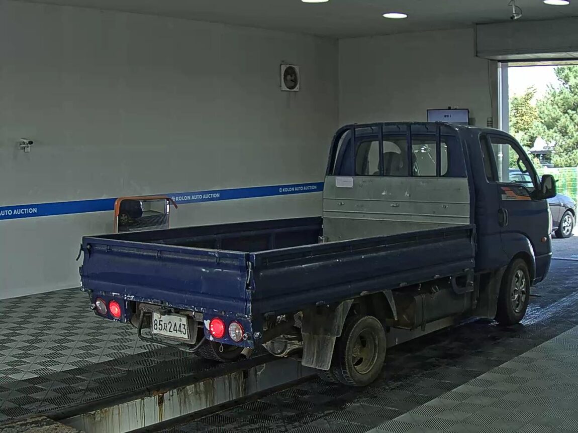 KIA BONGO III CARGO CRDi KING CAB EXTRA LONG WHEELBASE 2011 - zdjęcie 5