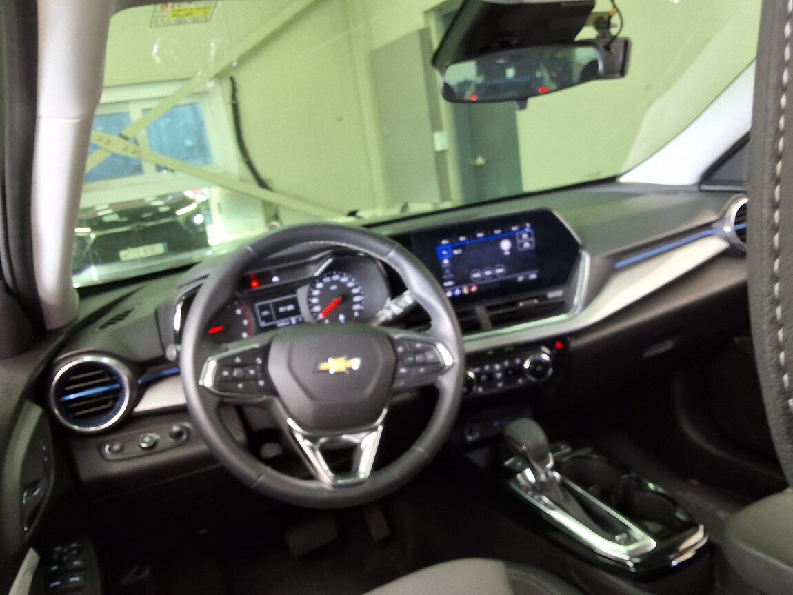 CHEVROLET (DAEWOO) TRAX CROSSOVER 1.2 GASOLINE TURBO LT PLUS 2024 - zdjęcie 12
