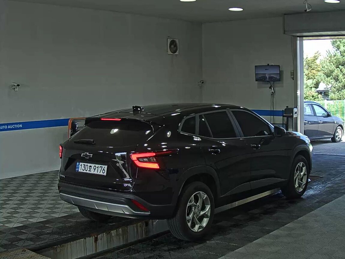 CHEVROLET (DAEWOO) TRAX CROSSOVER 1.2 GASOLINE TURBO LT PLUS 2024 - zdjęcie 5