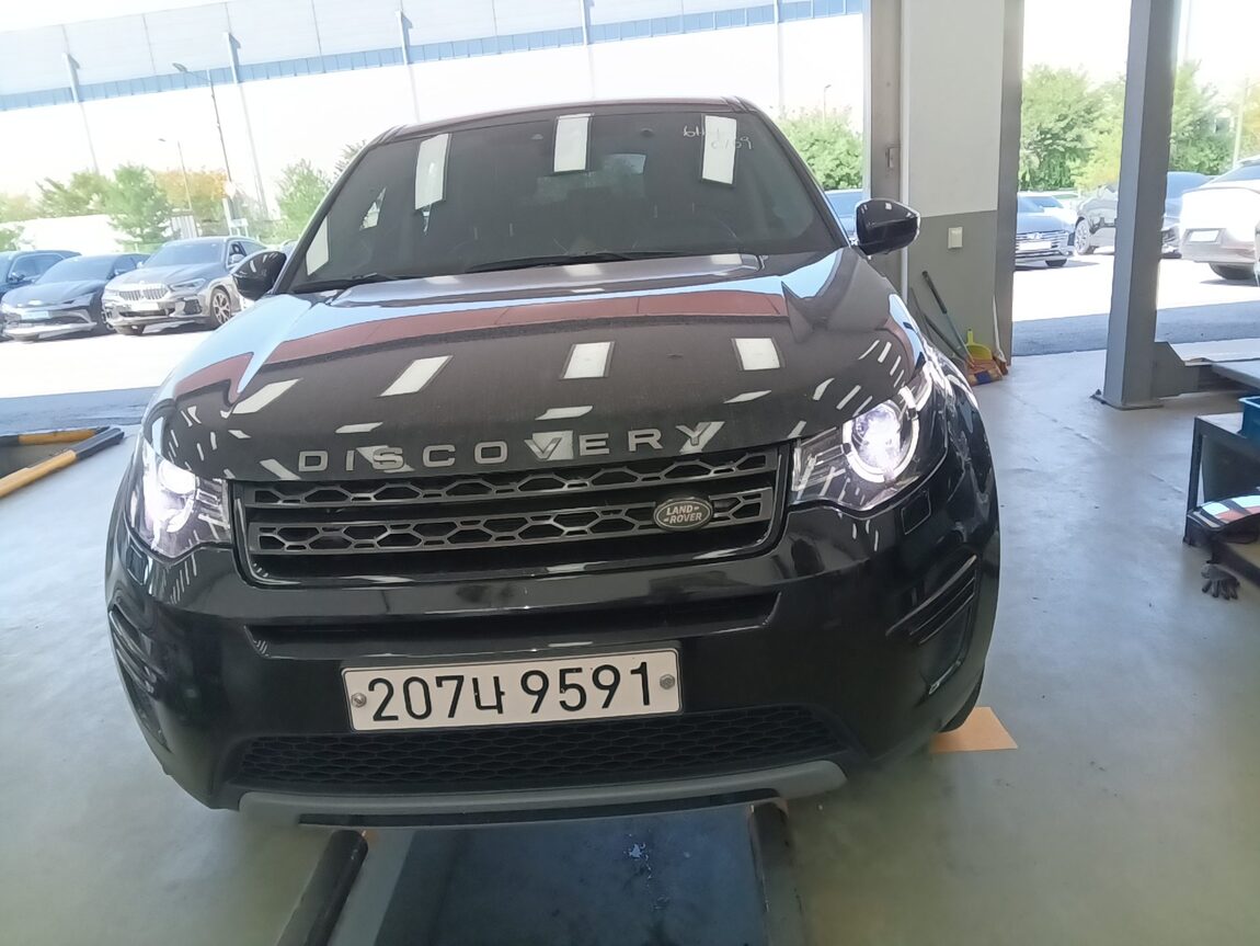 LAND ROVER DISCOVERY SPORT 2.0 TD4 SE (150PS) 2019 - zdjęcie 22
