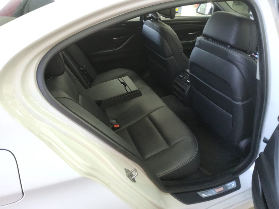 BMW 5 SERIES (6TH GEN) 520d xDRIVE LUXURY LINE PLUS 2016 - zdjęcie 13