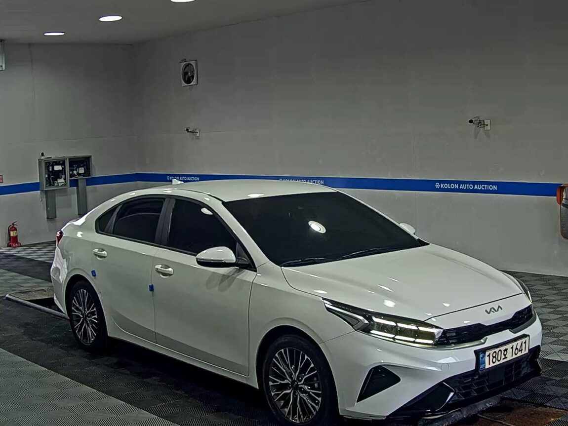 KIA THE NEW K3 1.6 GASOLINE PRESTIGE 2022 - zdjęcie 3