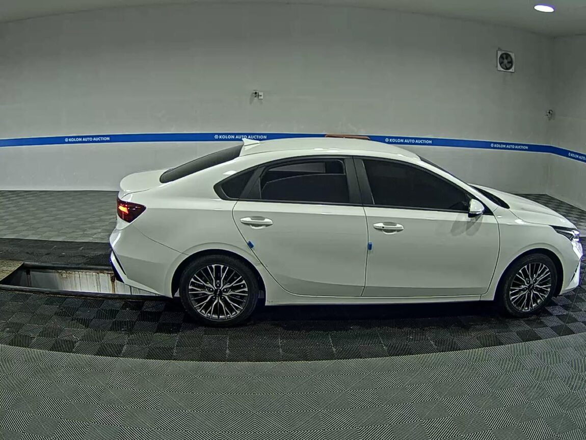 KIA THE NEW K3 1.6 GASOLINE PRESTIGE 2022 - zdjęcie 4