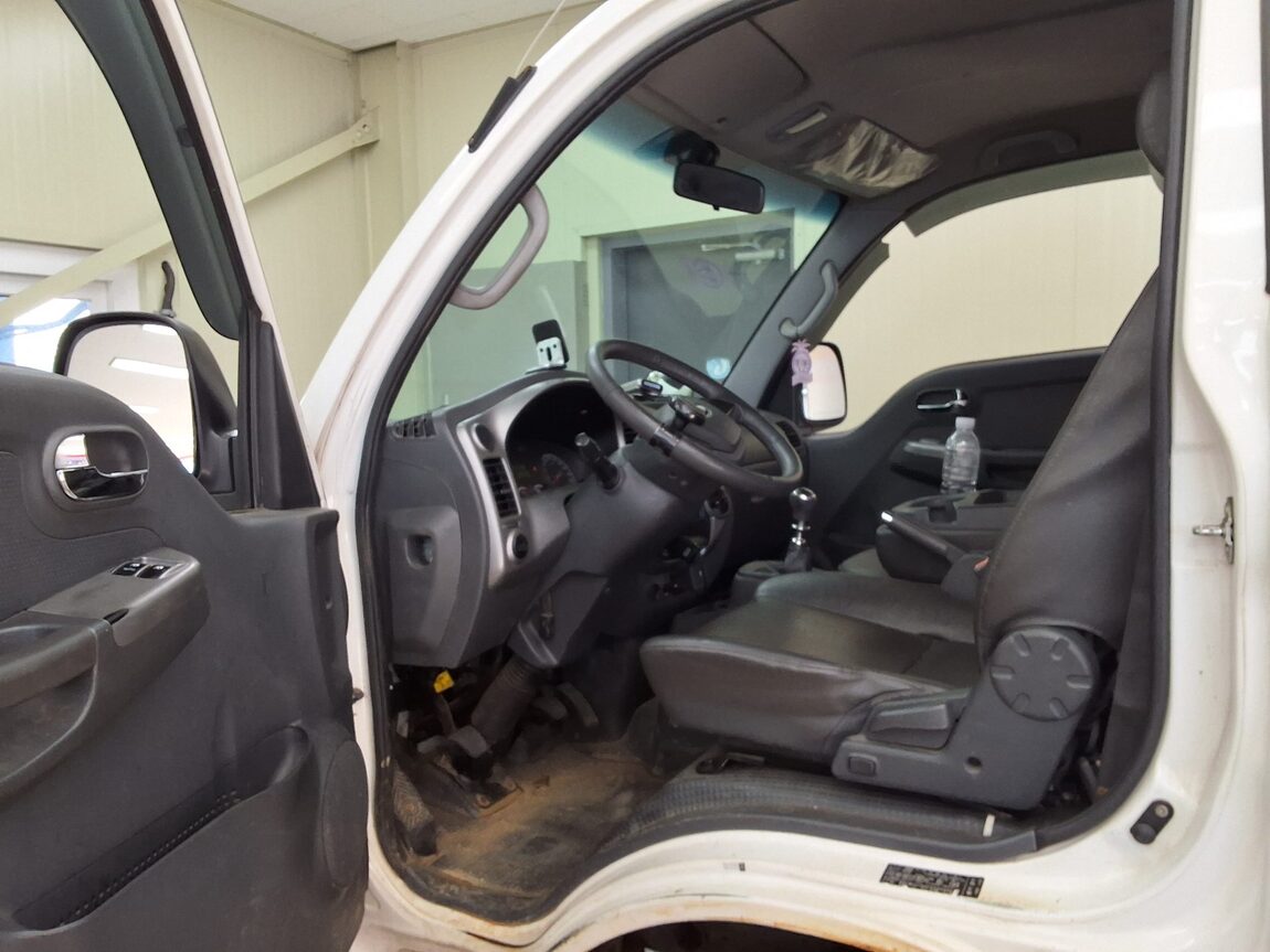 KIA BONGO III CARGO 1.2 TON KING CAB EXTRA LONG WHEELBASE 2015 - zdjęcie 11