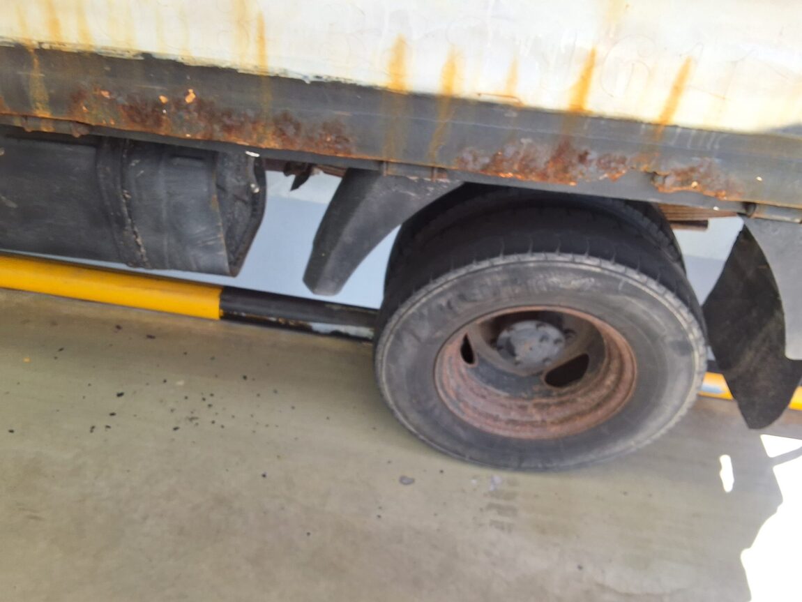 KIA BONGO III CARGO 1.2 TON KING CAB EXTRA LONG WHEELBASE 2015 - zdjęcie 16