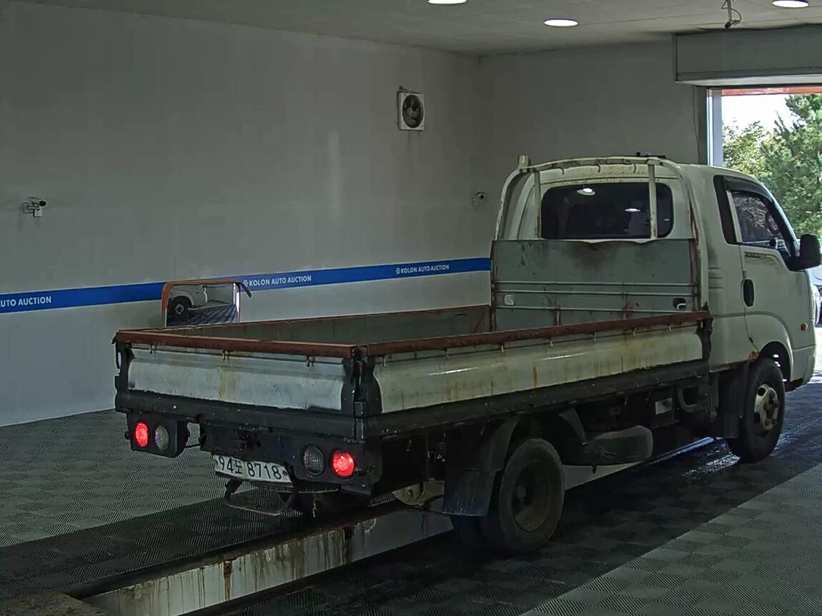 KIA BONGO III CARGO 1.2 TON KING CAB EXTRA LONG WHEELBASE 2015 - zdjęcie 5