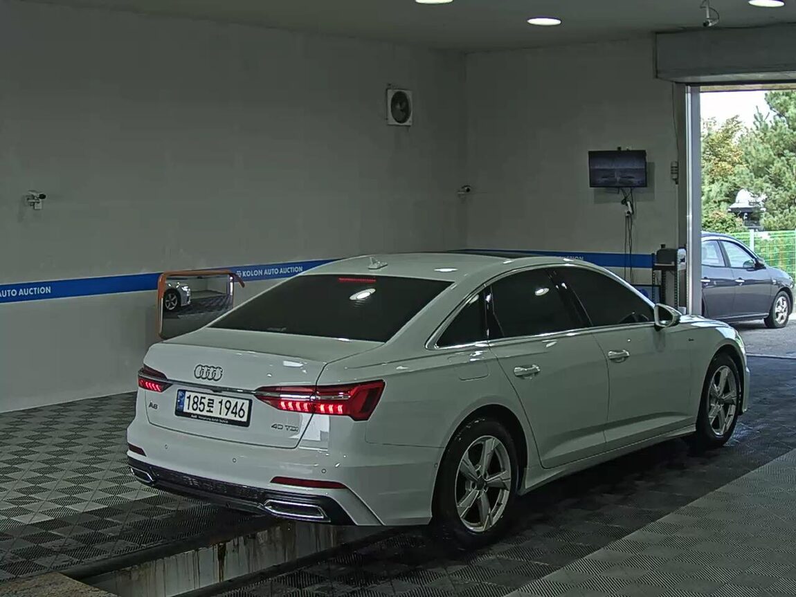 AUDI A6 (5TH GEN) 40 TDI 2021 - zdjęcie 5