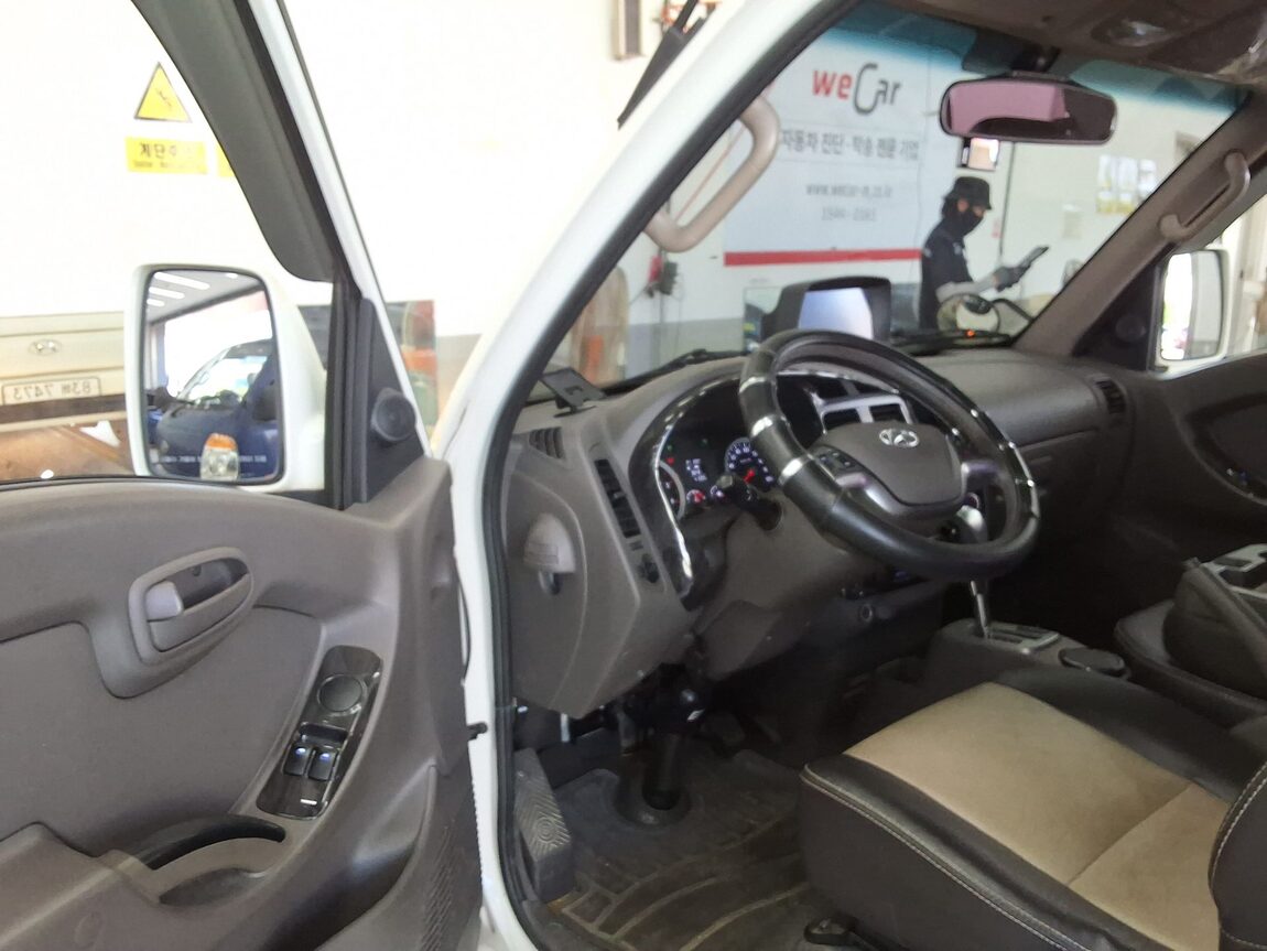 HYUNDAI PORTER II CRDi DOUBLE CAB EXTRA LONG WHEELBASE MODERN 2017 - zdjęcie 10