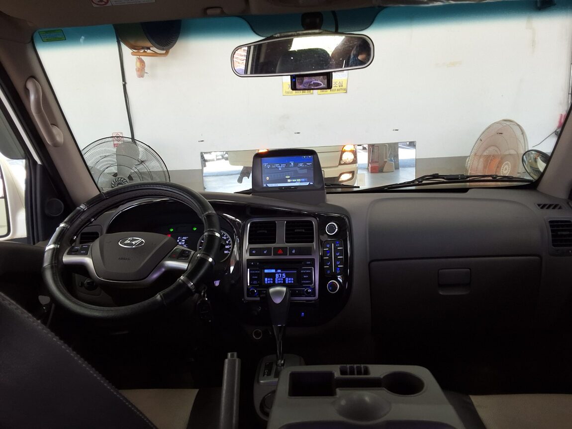 HYUNDAI PORTER II CRDi DOUBLE CAB EXTRA LONG WHEELBASE MODERN 2017 - zdjęcie 11