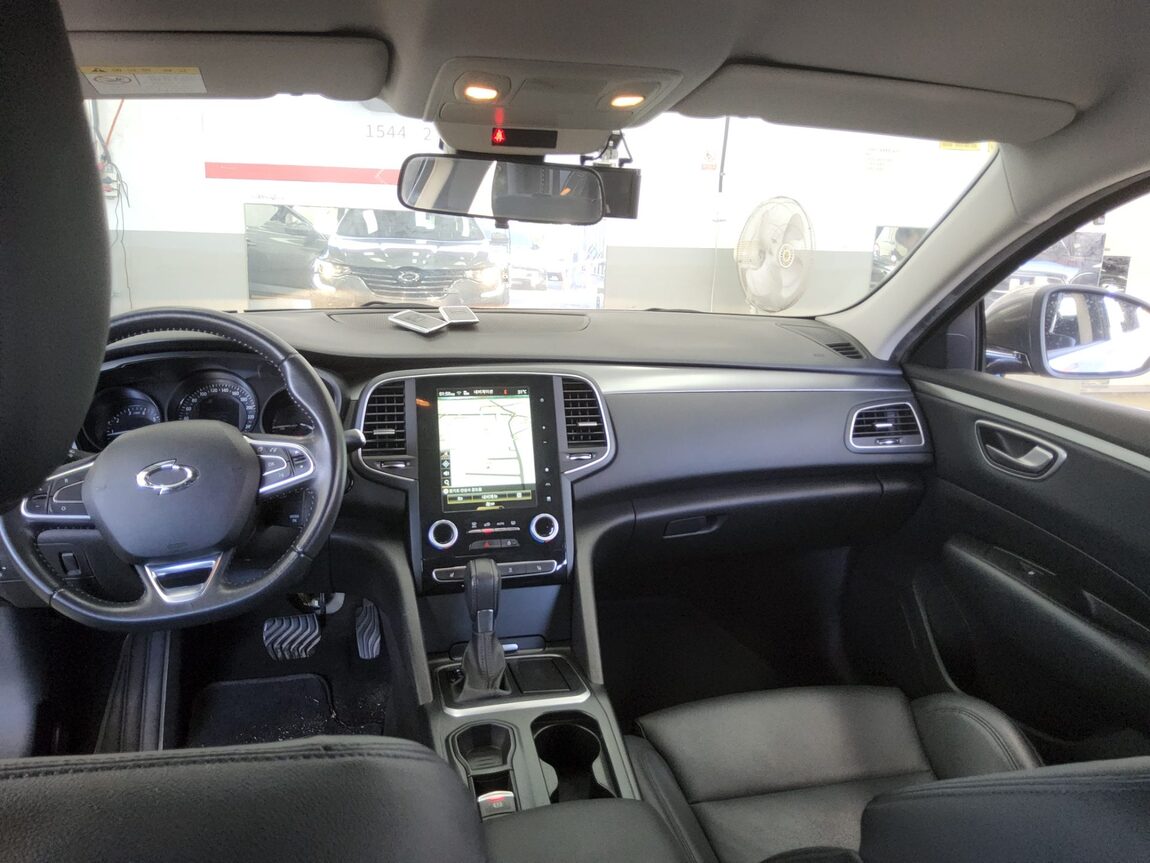 RENAULT (SAMSUNG) SM6 2.0 GDe SE 2016 - zdjęcie 11