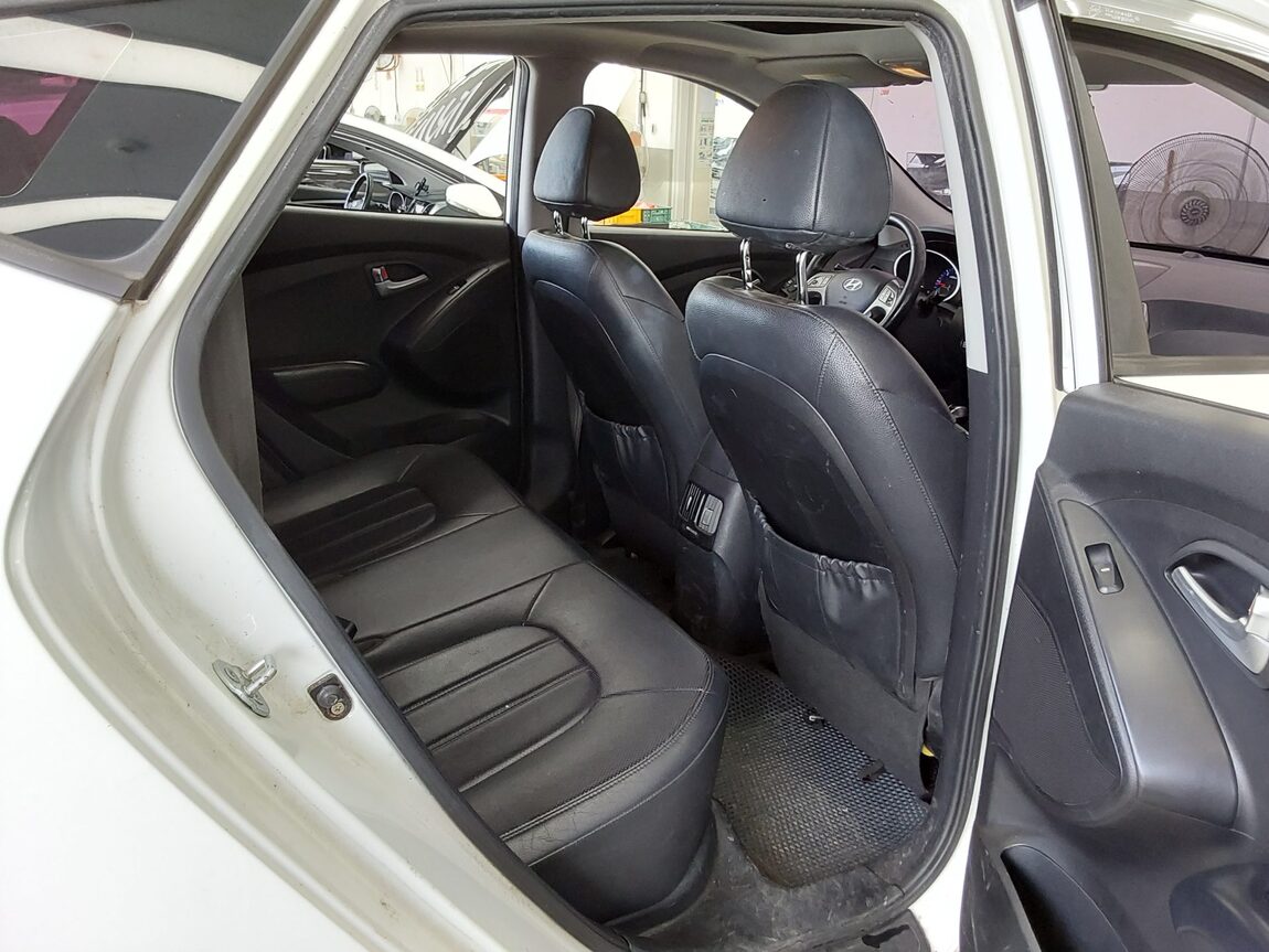 HYUNDAI NEW TUCSON ix DIESEL R2.0 2WD SMART SPECIAL 2014 - zdjęcie 13