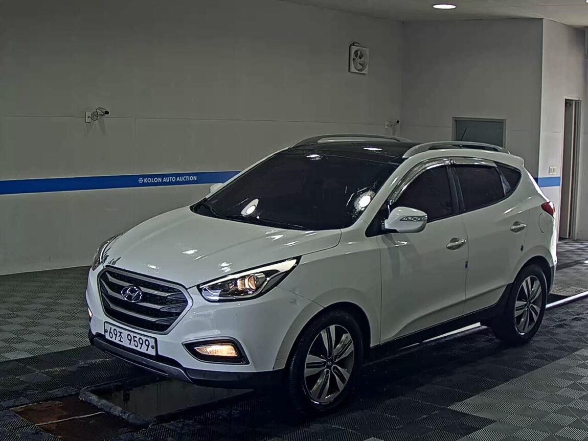 HYUNDAI NEW TUCSON ix DIESEL R2.0 2WD SMART SPECIAL 2014 - zdjęcie 2