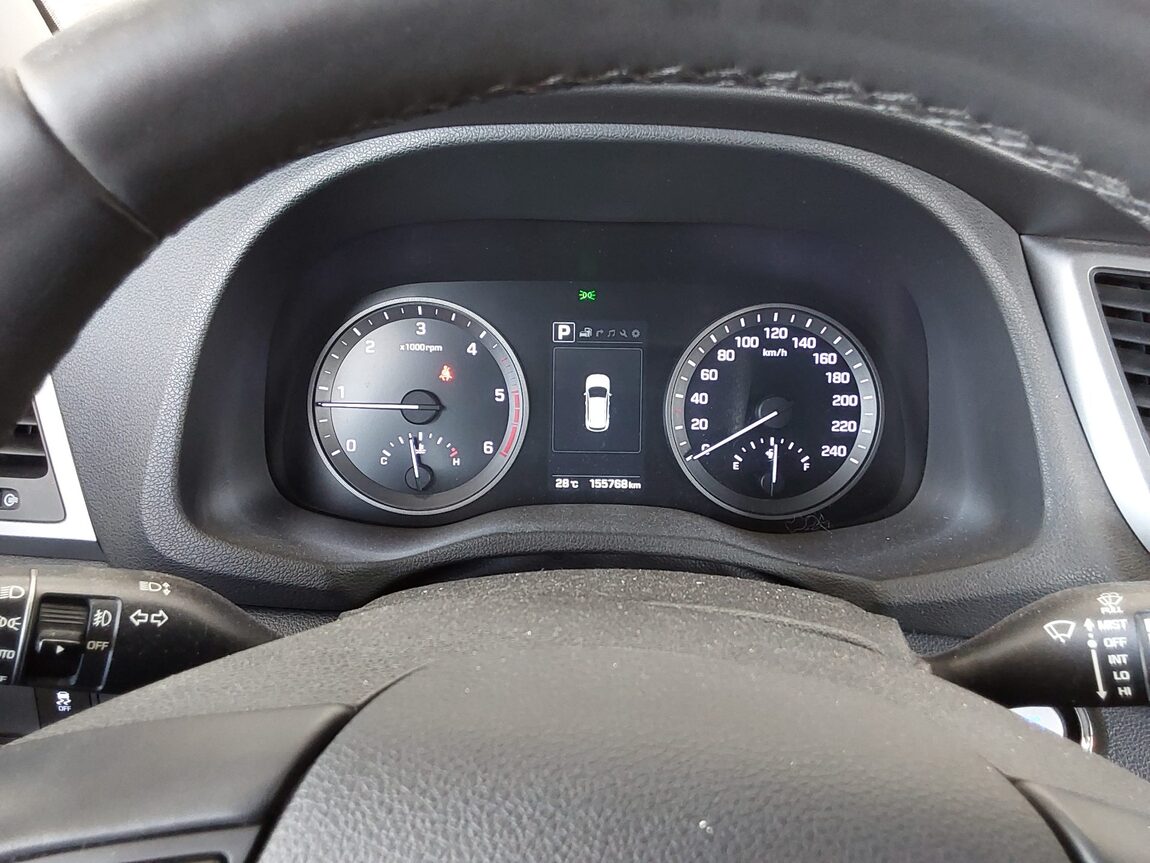 HYUNDAI ALL NEW TUCSON DIESEL 1.7 2WD PREMIUM 2017 - zdjęcie 9