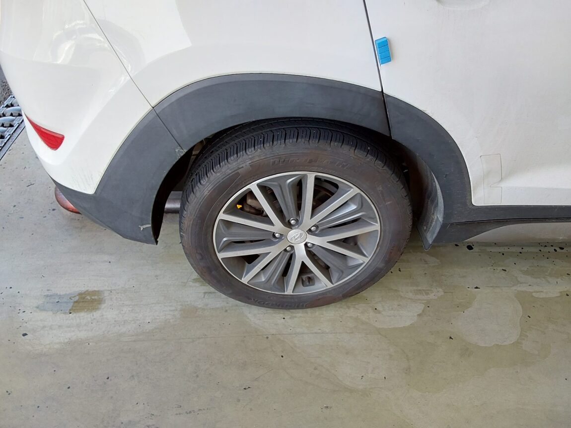 HYUNDAI ALL NEW TUCSON DIESEL 1.7 2WD PREMIUM 2017 - zdjęcie 24