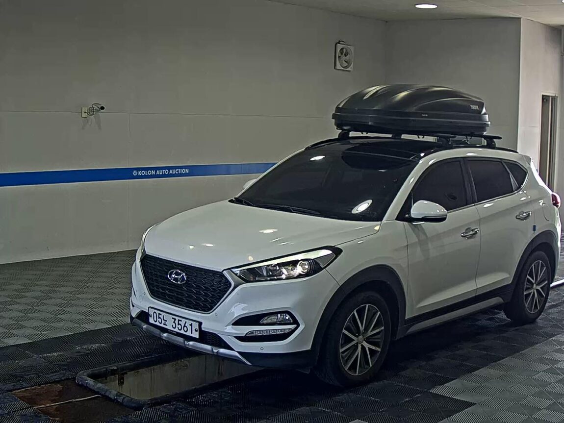 HYUNDAI ALL NEW TUCSON DIESEL 1.7 2WD PREMIUM 2017 - zdjęcie 2