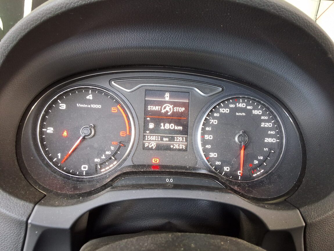 AUDI A3 (3RD GEN) 35 TDI DYNAMIC 2015 - zdjęcie 9