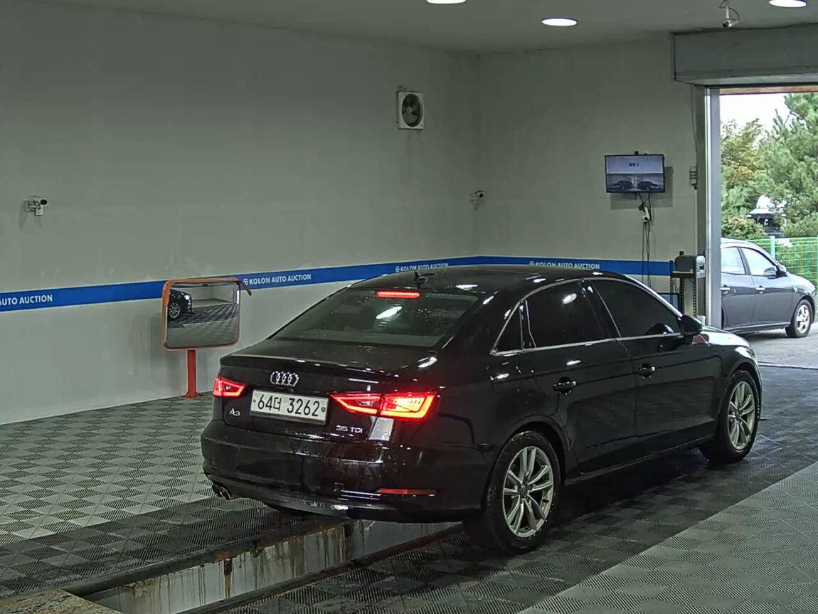 AUDI A3 (3RD GEN) 35 TDI DYNAMIC 2015 - zdjęcie 5