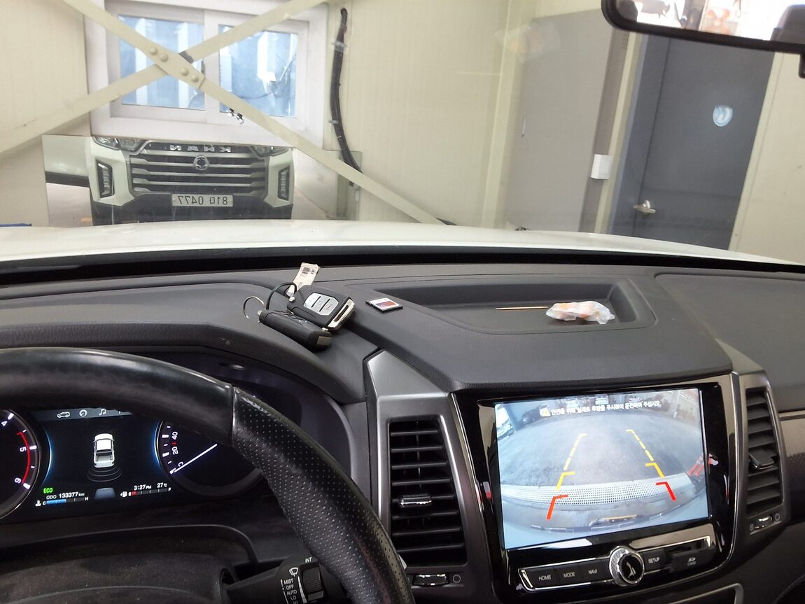KG MOBILITY (SSANGYONG) THE NEW REXTON SPORTS KHAN 2.2 2WD WILD 2021 - zdjęcie 25