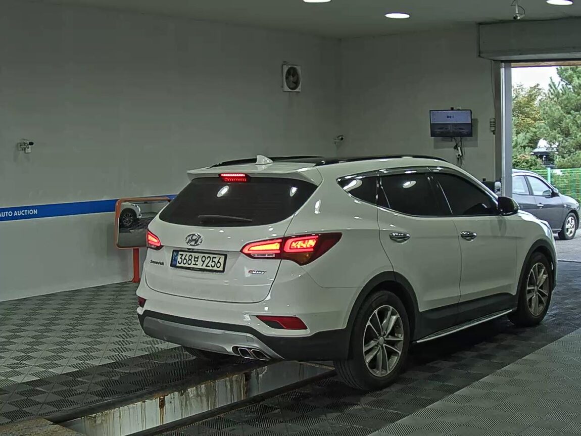 HYUNDAI SANTA FE THE PRIME DIESEL R2.0 2WD EXCLUSIVE 2016 - zdjęcie 5