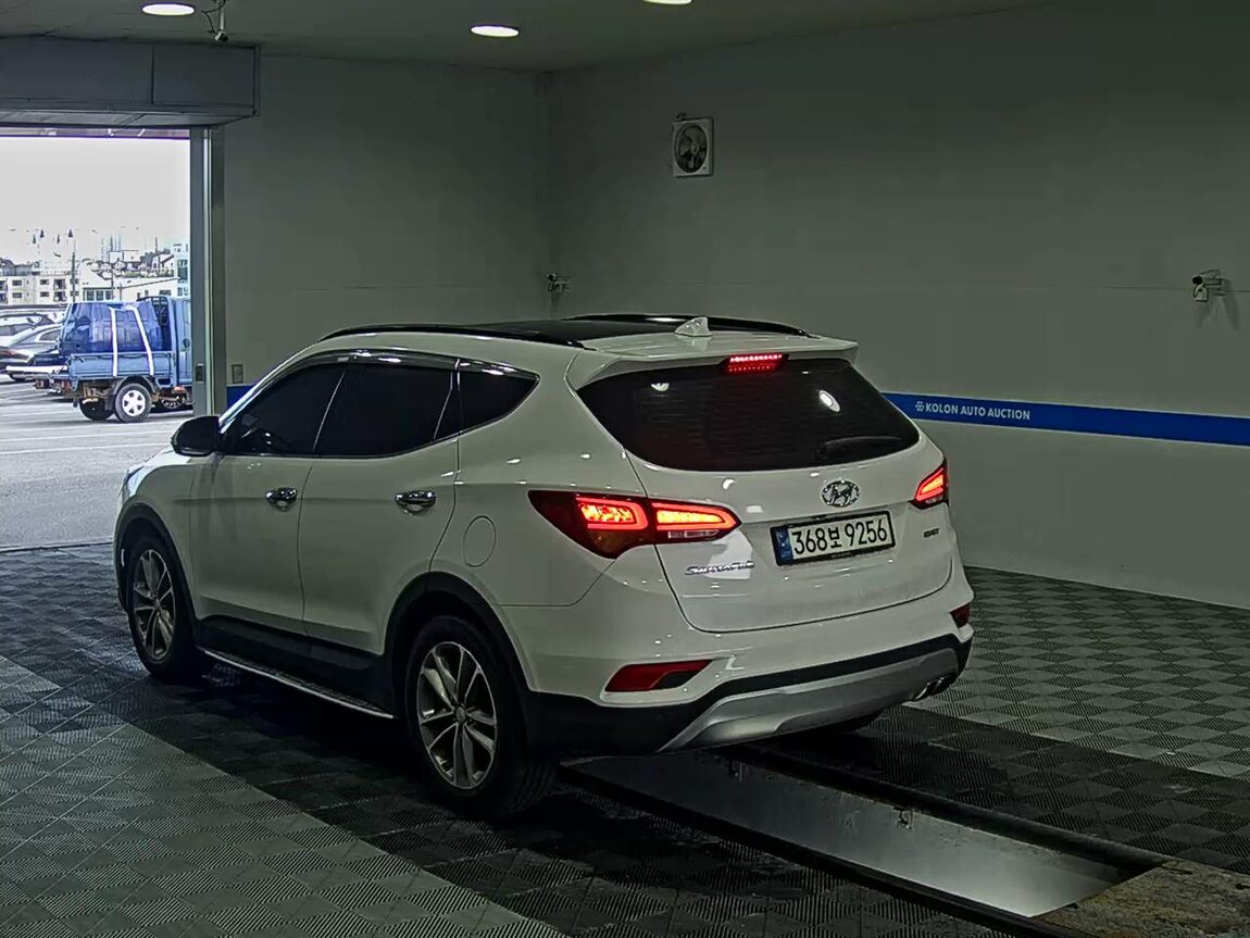 HYUNDAI SANTA FE THE PRIME DIESEL R2.0 2WD EXCLUSIVE 2016 - zdjęcie 6