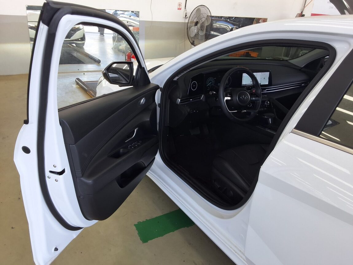HYUNDAI AVANTE (CN7) 1.6 GASOLINE INSPIRATION 2022 - zdjęcie 10